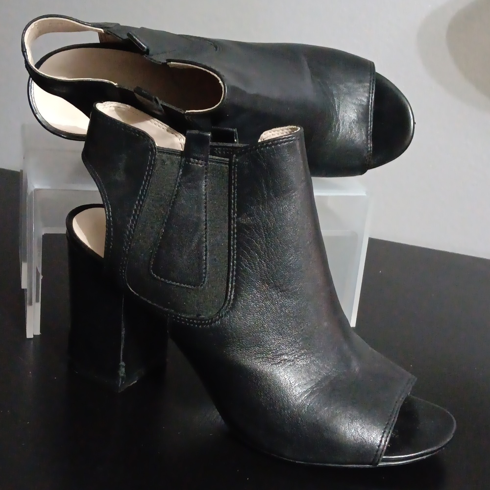 Cole Haan Basel II Bootie 3in block heel
